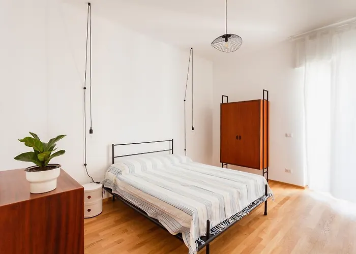 Interno 19 - Vista Mare דירה