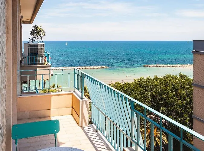 Interno 19 - Vista Mare