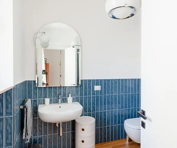 Interno 19 - Vista Mare